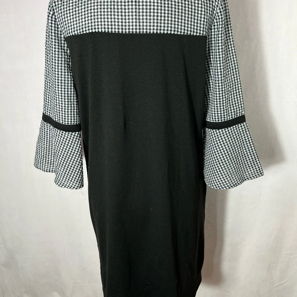 New Black and Checked Bell Sleeve Dress - Picture 6 of 9